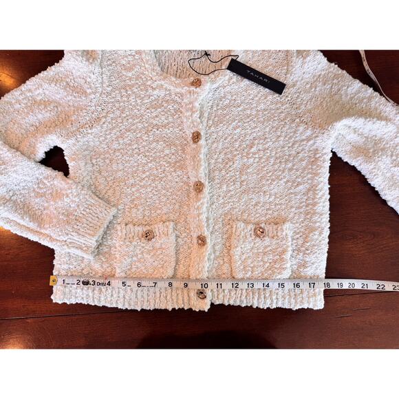 Tahari White Sweater Cardigan Size M Boucle Knit Gold Buttons Preppy NWT - Picture 4 of 6